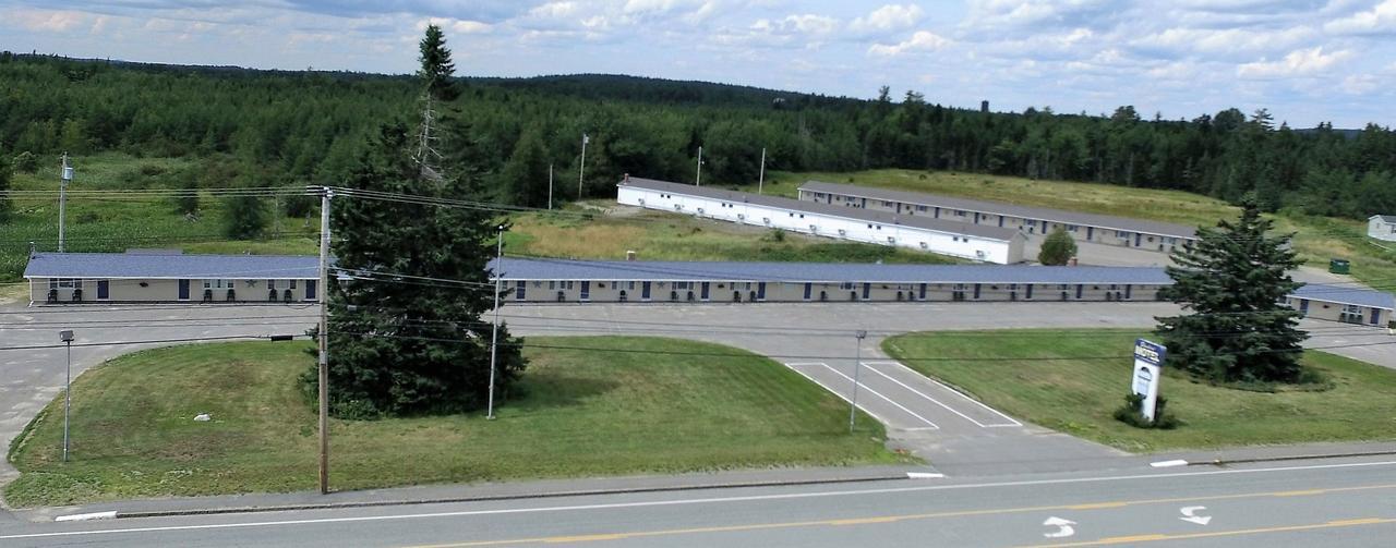 The Bluebird Motel Maine Machias Экстерьер фото